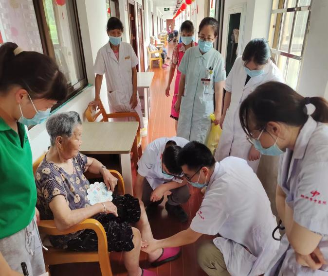 图片 4.png 图片 4.png