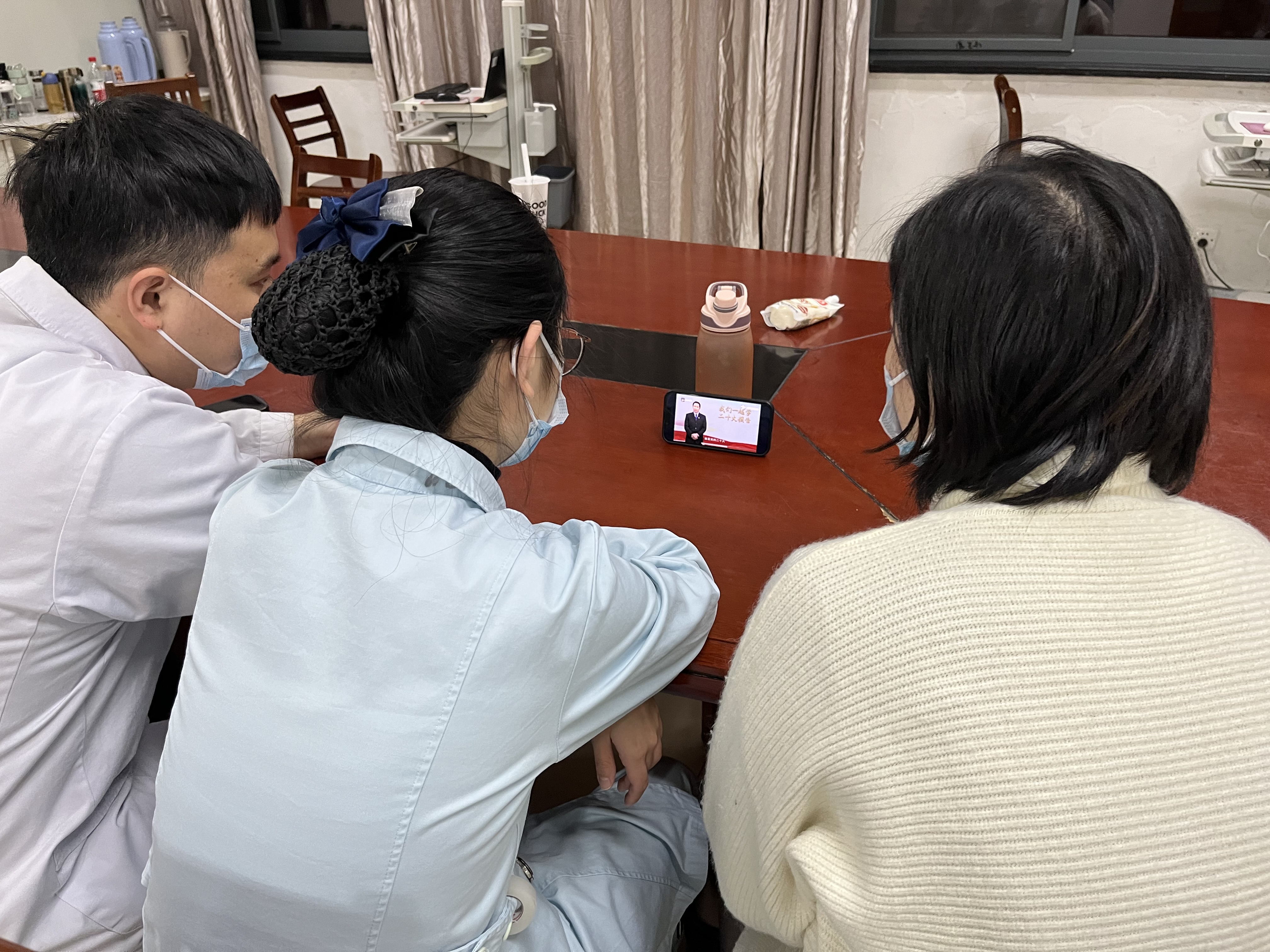 内科二支部1.JPG 内科二支部1.JPG