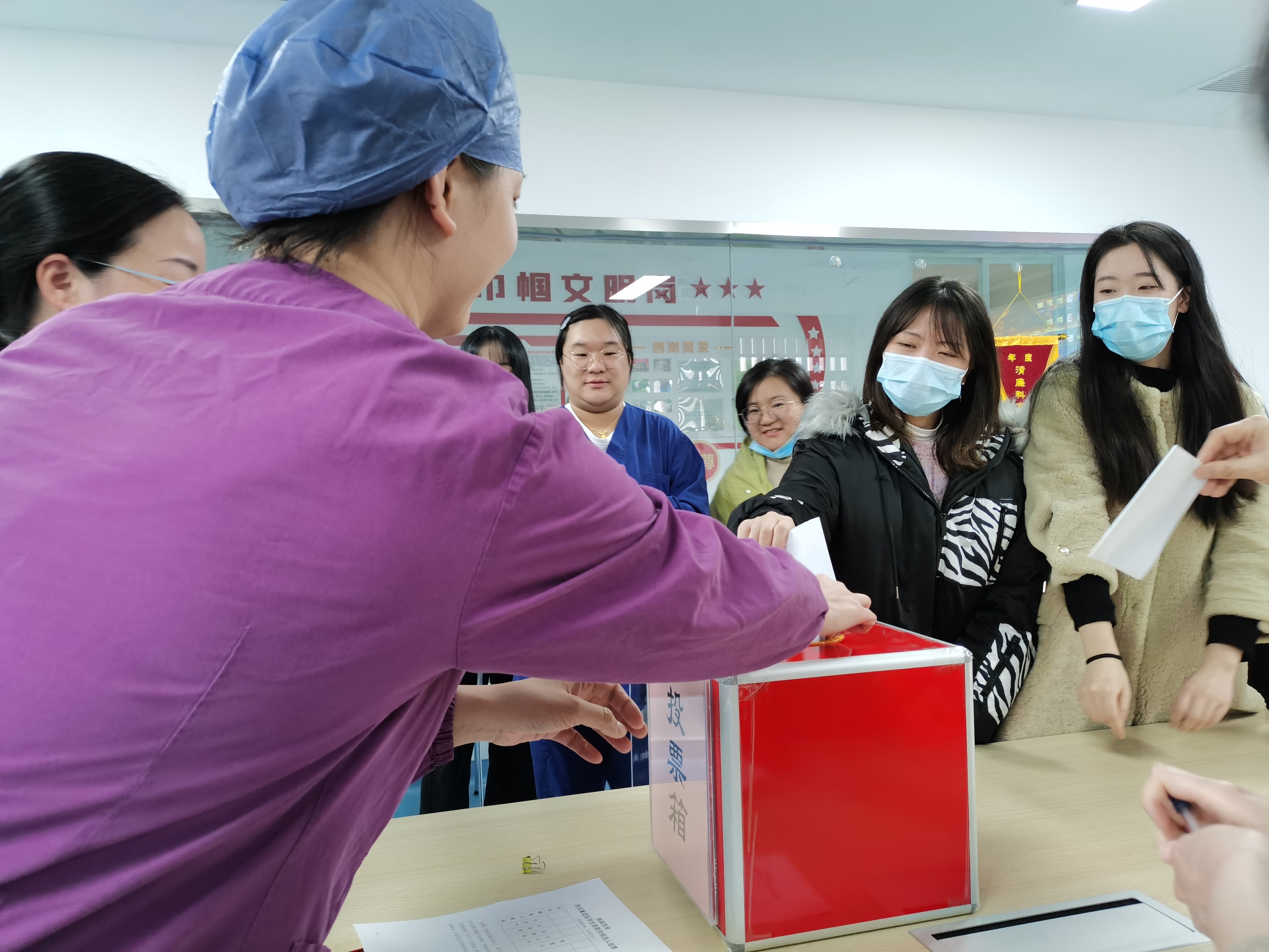 急诊重症医学支部.jpg 急诊重症医学支部.jpg