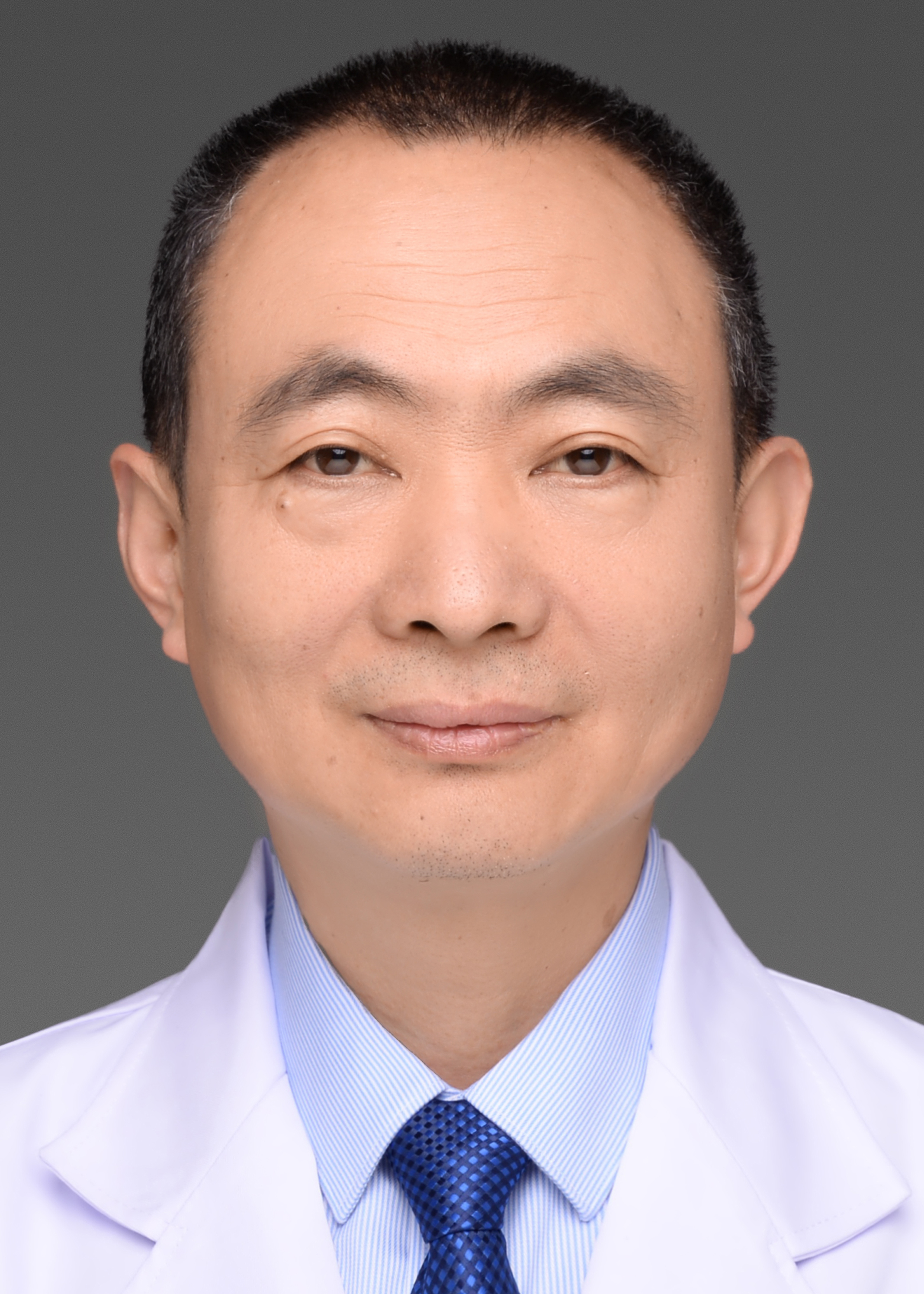 科室:骨伤(整复)职称:副主任中医师钱淼忠科室:骨伤(整复)职称:主任